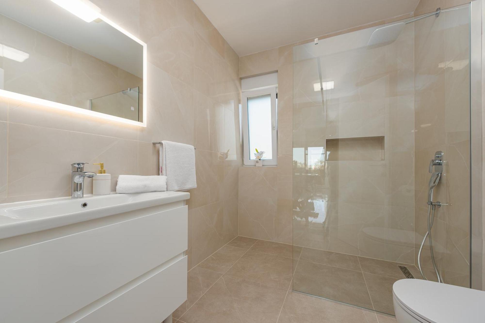Apartments Menalo Elegance Zaton  Luaran gambar