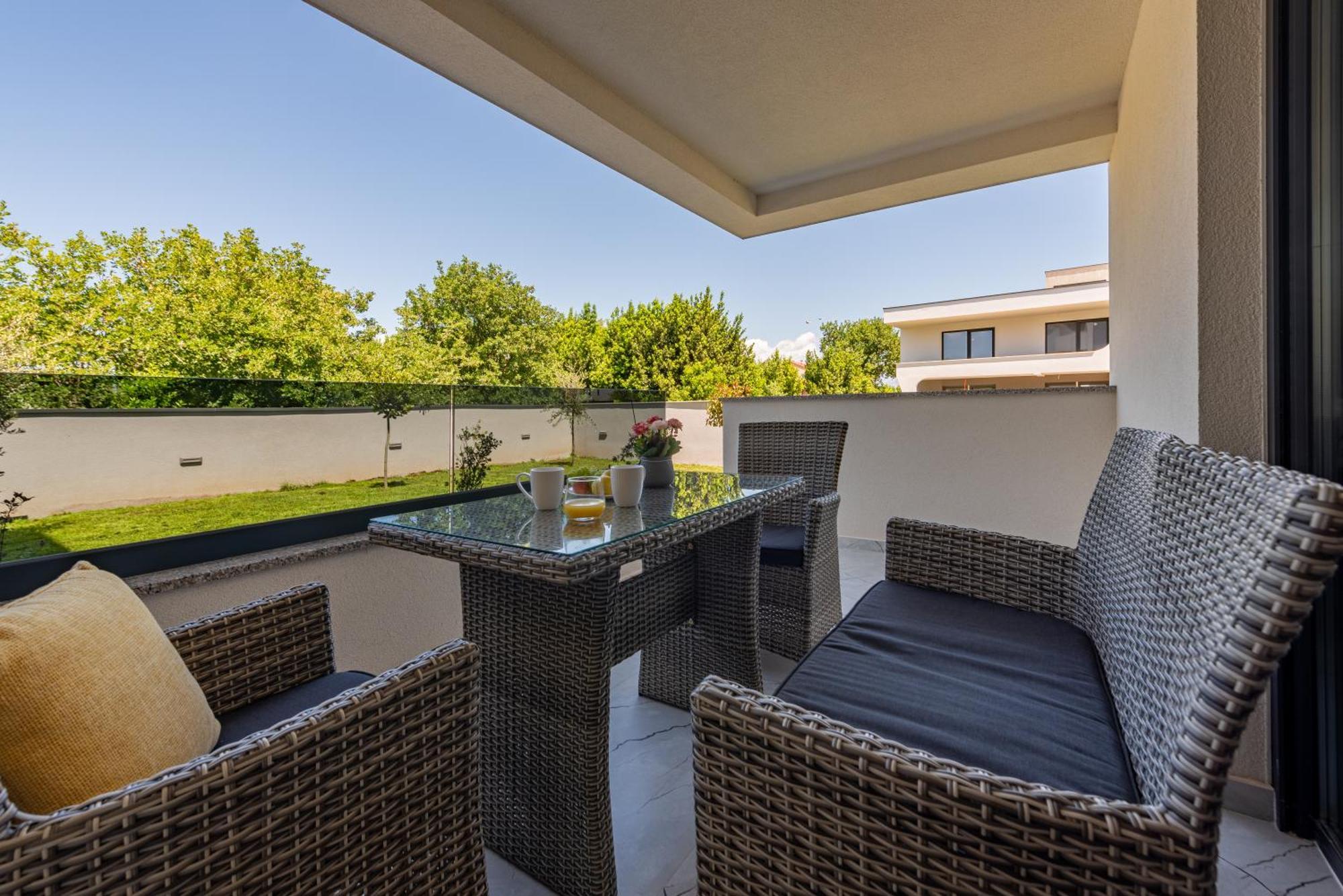 Apartments Menalo Elegance Zaton  Luaran gambar